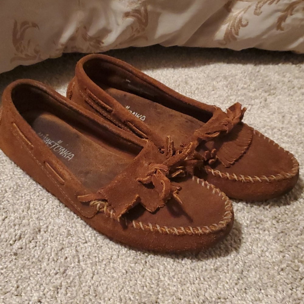 Minnetonka shoes